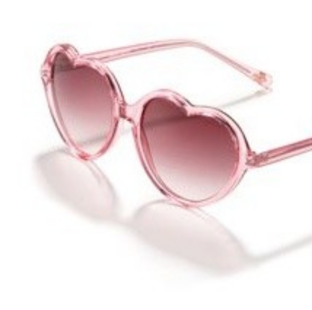 ISo help me find juicy couture heart sunglasses